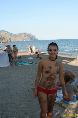 08-my-lovely-gf-on-a-party