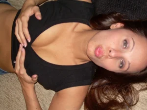 08-my-pretty-babe-takes-off-her-clothes