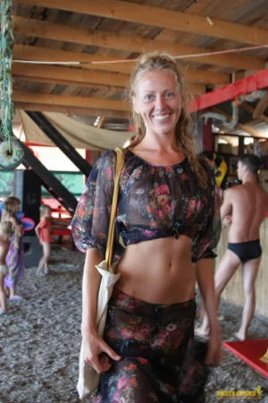 01-my-sweet-chick-loves-nude-beach