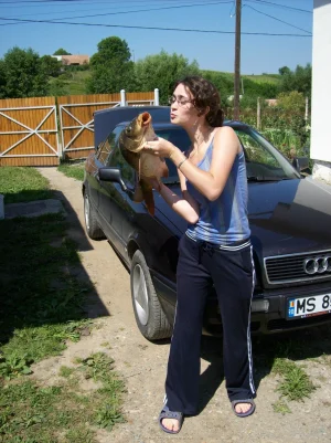 01-my-topless-wife-on-the-beach