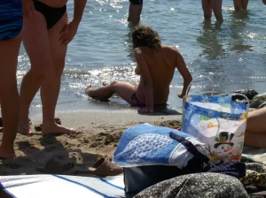 15-my-topless-wife-on-the-beach
