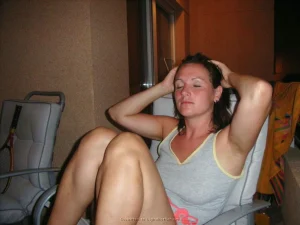 49-my-topless-wife-on-the-beach