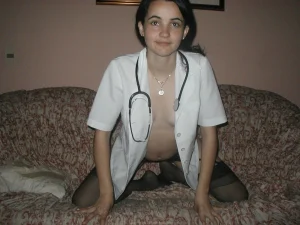 74-porn-with-hairy-babe