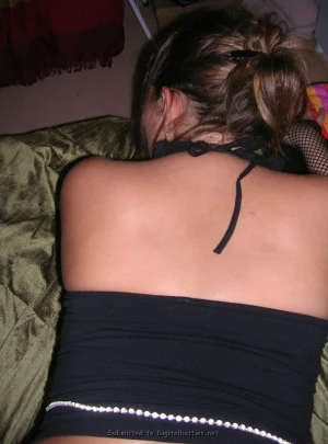 25-redhead-gf-sucking-cock