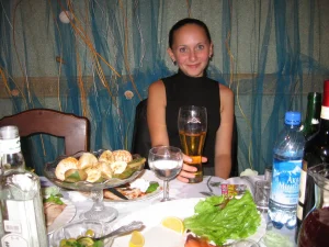 31-russian-girlfriend-posing-nude