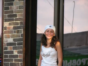 44-russian-girlfriend-posing-nude