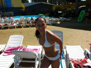 48-russian-girlfriend-posing-nude