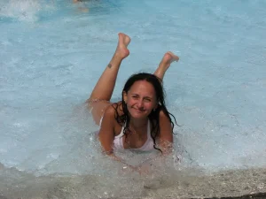 51-russian-girlfriend-posing-nude