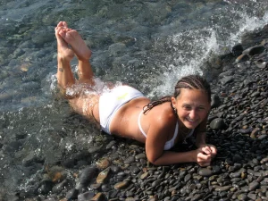 66-russian-girlfriend-posing-nude