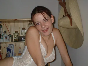 28-sexy-babe-got-wonderful-body