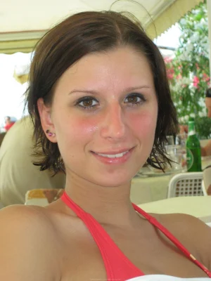 12-sexy-breasted-chick