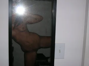 27-sexy-brunette-shows-her-wet-pussy