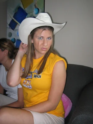 52-sexy-girls-show-their-boobs-and-asses