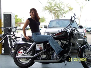 37-she-likes-beer-and-sex