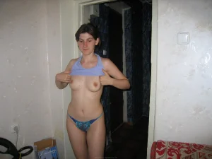 58-sweet-gf-shows-herself