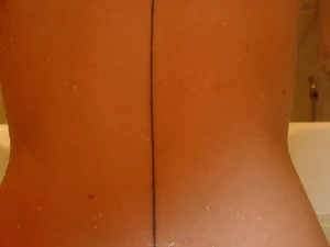 51-teen-loves-doing-self-shots