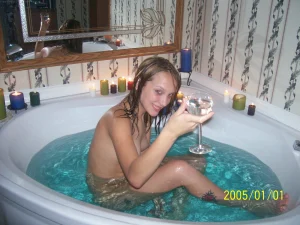 11-tiny-gf-shows-her-pussy