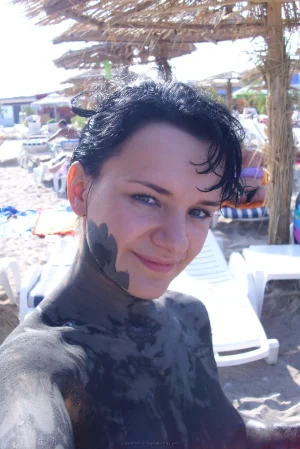 18-topless-babe-on-the-sand-beach