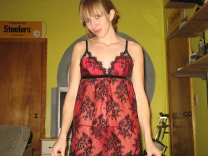 18-wonderful-gf-adores-sex-toys