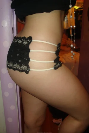 Good shots of sexy body